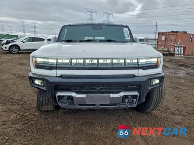 Piąte zdjęcie samochodu w środku: 2025 GMC HUMMER SUV 2X VIN:1GKT0NDE2SU118177 - miniatura