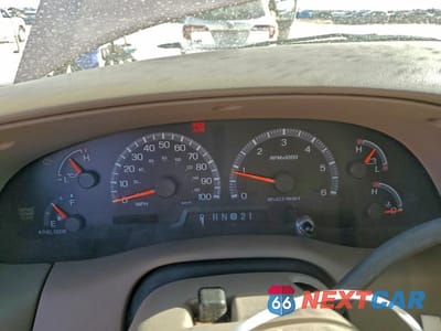 Zdjęcie 9 z 16 samochodu: 2001 FORD EXPEDITION EDDIE BAUER VIN:1FMFU18L91LA03848 - miniatura