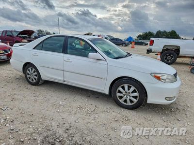 Czwarte zdjęcie samochodu z boku: 2003 TOYOTA CAMRY VIN:4T1BE30KX3U194672 - miniatura