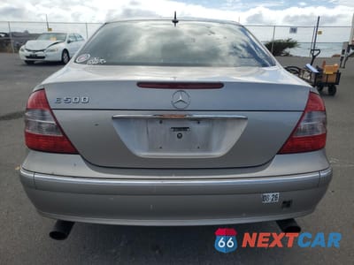 Zdjęcie 6 z 13 samochodu: 2003 MERCEDES-BENZ E 500 VIN:WDBUF70J63A127379 - miniatura