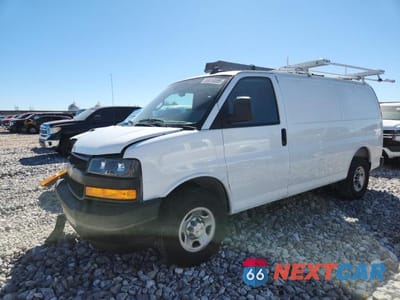 2025 CHEVROLET EXPRESS G2500 1GCWGAFP4S1106464 - główne zdjęcie licytacji z USA - miniatura
