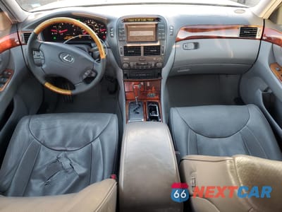 Zdjęcie 8 z 12 samochodu: 2003 LEXUS LS 430 VIN:JTHBN30F730116010 - miniatura