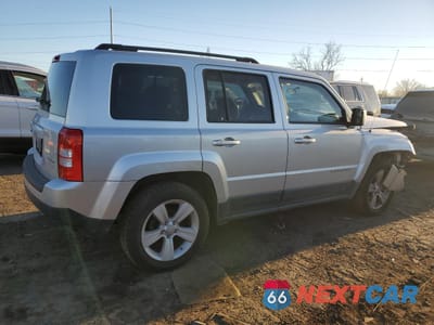 Trzecie zdjęcie samochodu z tyłu: 2011 JEEP PATRIOT SPORT VIN:1J4NF1GB6BD280983 - miniatura