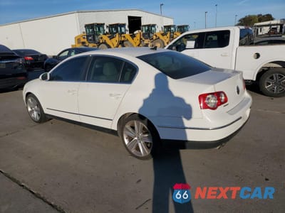 Drugie zdjęcie samochodu z przodu: 2010 VOLKSWAGEN PASSAT KOMFORT VIN:WVWJM7AN6AP028776 - miniatura