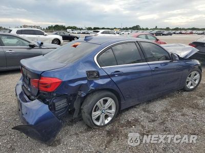 Trzecie zdjęcie samochodu z tyłu: 2017 BMW 330 XI VIN:WBA8D9G54HNT91212 - miniatura