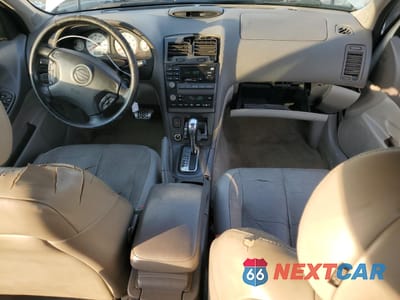 Zdjęcie 8 z 15 samochodu: 2001 NISSAN MAXIMA GXE VIN:JN1CA31D71T611868 - miniatura