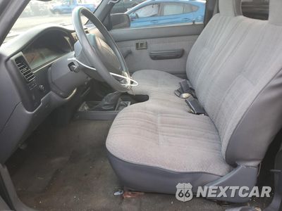 Zdjęcie 7 z 13 samochodu: 1997 TOYOTA TACOMA VIN:4TAPM62N4VZ231027 - miniatura