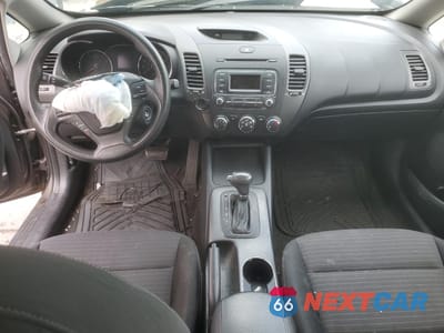 Zdjęcie 8 z 13 samochodu: 2015 KIA FORTE LX VIN:KNAFX4A61F5277829 - miniatura