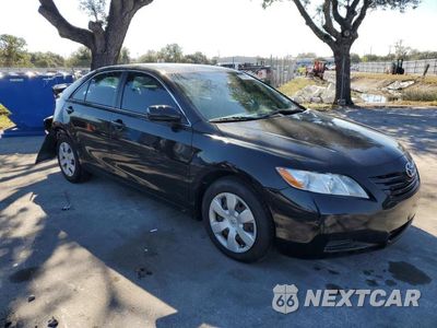 Czwarte zdjęcie samochodu z boku: 2007 TOYOTA CAMRY LE VIN:4T1BE46K27U581820 - miniatura
