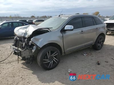 2008 LINCOLN TOWNHOUSE MKX 2LMDU68CX8BJ33169 - główne zdjęcie licytacji z USA - miniatura