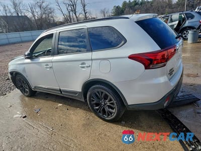 Drugie zdjęcie samochodu z przodu: 2019 MITSUBISHI OUTLANDER SE VIN:JA4AD3A31KZ035304 - miniatura