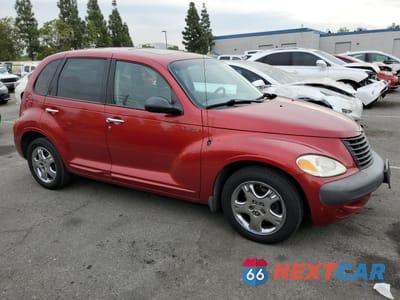 Czwarte zdjęcie samochodu z boku: 2002 CHRYSLER PT CRUISER LIMITED VIN:3C8FY68B22T208753 - miniatura