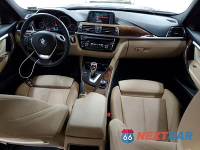 Zdjęcie 8 z 11 samochodu: 2018 BMW 330 XI VIN:WBA8D9G51JNU71959 - miniatura