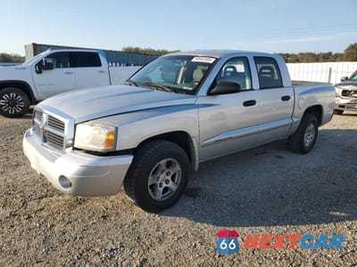2006 DODGE DAKOTA QUAD SLT 1D7HE48N66S605624 - główne zdjęcie licytacji z USA - miniatura