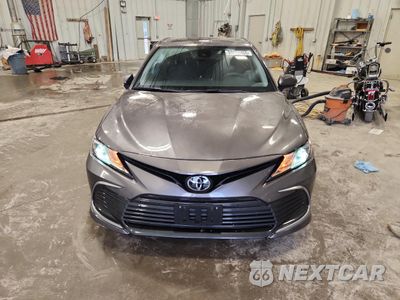 Piąte zdjęcie samochodu w środku: 2024 TOYOTA CAMRY LE VIN:4T1C11AK6RU222253 - miniatura