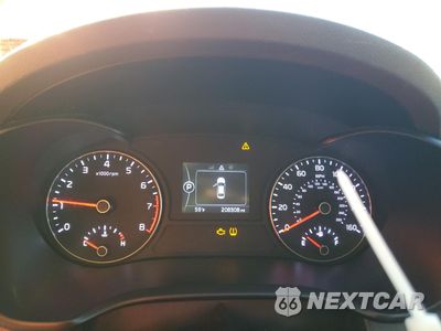 Zdjęcie 9 z 12 samochodu: 2016 KIA OPTIMA LX VIN:5XXGT4L19GG002551 - miniatura