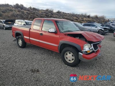 Czwarte zdjęcie samochodu z boku: 2001 GMC NEW SIERRA K1500 VIN:2GTEK19T011297716 - miniatura