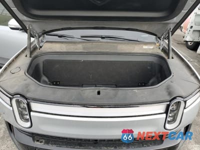 Zdjęcie 12 z 13 samochodu: 2022 RIVIAN R1T LAUNCH EDITION VIN:7FCTGAAL7NN001576 - miniatura
