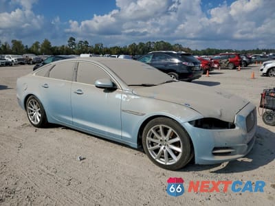 Czwarte zdjęcie samochodu z boku: 2012 JAGUAR XJ VIN:SAJWA1CB6CLV22792 - miniatura