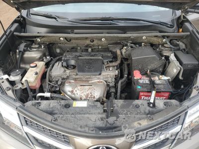 Zdjęcie 12 z 16 samochodu: 2015 TOYOTA RAV4 LE VIN:JTMBFREV3FD153845 - miniatura