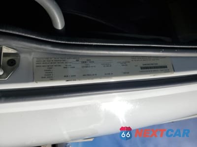 Zdjęcie 10 z 10 samochodu: 2017 VOLVO VNL SEMI TRUCK VIN:4V4NC9EH7HN974285 - miniatura