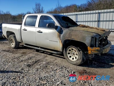 Czwarte zdjęcie samochodu z boku: 2011 CHEV SILVERADO K1500 VIN:1GCPKPE31BF193313 - miniatura