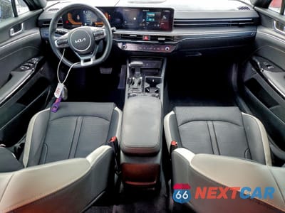 Zdjęcie 8 z 13 samochodu: 2025 KIA K5 GT-LINE VIN:KNAG64J78S5319410 - miniatura