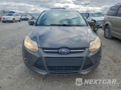 Piąte zdjęcie samochodu w środku: 2014 FORD FOCUS SE VIN:1FADP3K27EL329674 - miniatura