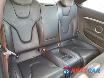 Zdjęcie 10 z 12 samochodu: 2008 AUDI S5 QUATTRO VIN:WAURV78T08A010725 - miniatura