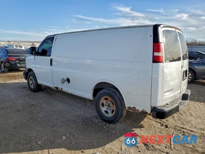 Drugie zdjęcie samochodu z przodu: 2007 CHEVROLET EXPRESS G1500 DELIVERY VAN VIN:1GCFG15X371239242 - miniatura