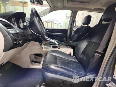 Zdjęcie 7 z 12 samochodu: 2012 CHRYSLER TOWN & COUNTRY LIMITED VIN:2C4RC1GG5CR245703 - miniatura