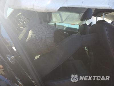 Zdjęcie 11 z 13 samochodu: 2017 VOLKSWAGEN TIGUAN WOLFSBURG VIN:WVGSV7AX6HK023616 - miniatura