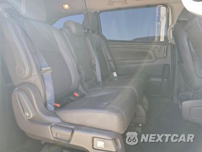 Zdjęcie 11 z 14 samochodu: 2018 HONDA ODYSSEY ELITE VIN:5FNRL6H92JB008737 - miniatura