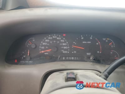 Zdjęcie 9 z 14 samochodu: 2002 FORD SUPER DUTY F-350 W/S VIN:1FTSW31F22ED20048 - miniatura