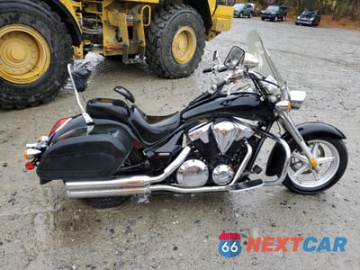 2010 HONDA VT1300 CT JH2SC6672AK000361 - główne zdjęcie licytacji z USA - miniatura