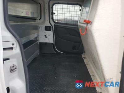 Zdjęcie 11 z 14 samochodu: 2019 RAM PROMASTER CITY SLT VIN:ZFBHRFBB2K6M34840 - miniatura
