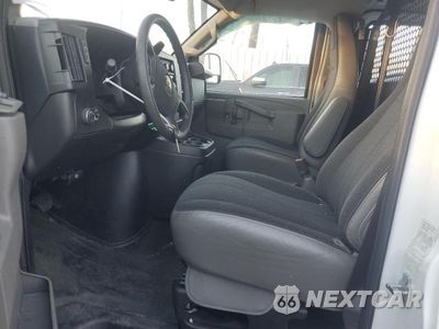 Zdjęcie 7 z 13 samochodu: 2024 CHEVROLET EXPRESS G2500 - CARGO VAN *** CLEAN TITLE * PRIOR FLEET *** VIN:1GCWGAFP8R1188760 - miniatura