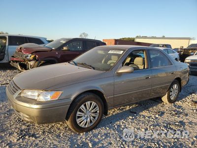 1998 TOYOTA CAMRY CE 4T1BF22KXWU071639 - główne zdjęcie licytacji z USA - miniatura