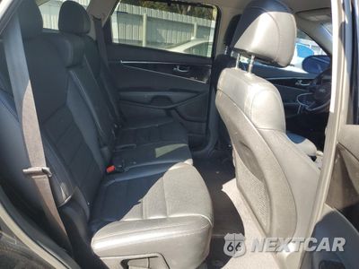 Zdjęcie 11 z 15 samochodu: 2017 KIA SORENTO EX VIN:5XYPH4A54HG200216 - miniatura