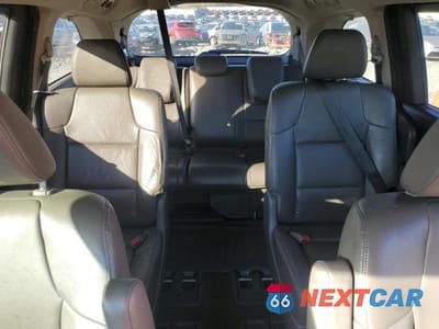 Zdjęcie 10 z 13 samochodu: 2016 HONDA ODYSSEY EXL VIN:5FNRL5H68GB095262 - miniatura