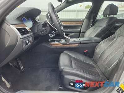 Zdjęcie 7 z 14 samochodu: 2018 BMW 750 XI VIN:WBA7F2C57JB238477 - miniatura