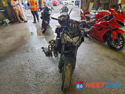 Drugie zdjęcie samochodu z przodu: 2024 KAWASAKI ZR900 F VIN:ML5ZRDF13RDA69207 - miniatura