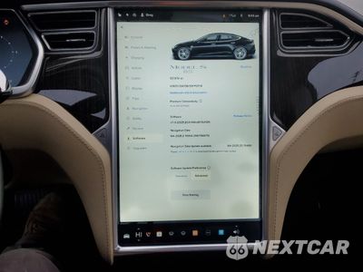 Zdjęcie 9 z 13 samochodu: 2013 TESLA MODEL S VIN:5YJSA1DN7DFP12174 - miniatura
