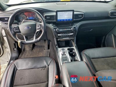 Zdjęcie 8 z 12 samochodu: 2023 FORD EXPLORER ST-LINE VIN:1FMSK8KH9PGB05332 - miniatura