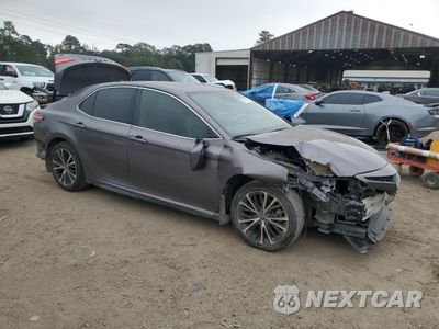 Czwarte zdjęcie samochodu z boku: 2020 TOYOTA CAMRY SE VIN:4T1G11AK9LU895692 - miniatura