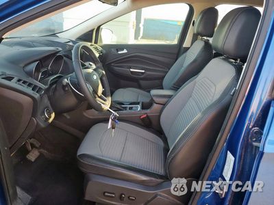 Zdjęcie 7 z 14 samochodu: 2017 FORD ESCAPE SE VIN:1FMCU0GD7HUC24649 - miniatura