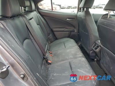 Zdjęcie 10 z 13 samochodu: 2019 LEXUS UX 250H VIN:JTHU9JBH1K2019419 - miniatura