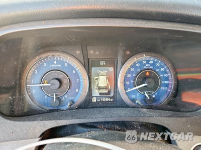 Zdjęcie 9 z 15 samochodu: 2018 TOYOTA SIENNA XLE VIN:5TDYZ3DC0JS933183 - miniatura