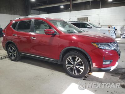 Czwarte zdjęcie samochodu z boku: 2017 NISSAN ROGUE S VIN:JN8AT2MV8HW259197 - miniatura