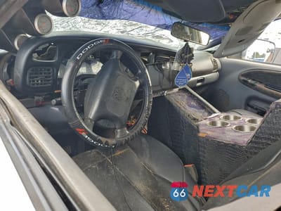 Zdjęcie 8 z 12 samochodu: 2000 DODGE RAM 2500 VIN:3B7KF2366YG136028 - miniatura